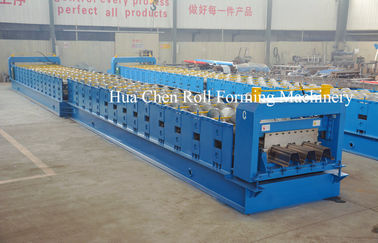 Linia produkcyjna Huachen Decking produkcji rolki podłogowej / wysokiej jakości maszyna podłogowa