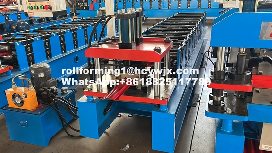 4+4kw Całkowita moc Sliding Custom Roll Forming Machine z hydrauliczną cięciem