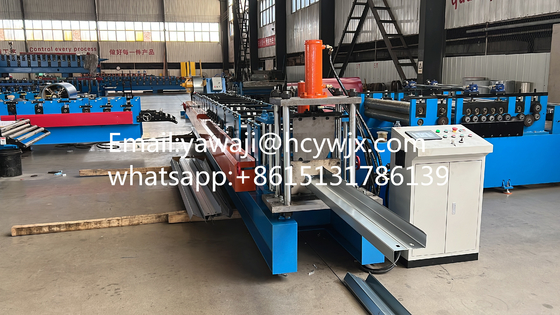 7.5KW napęd łańcuchowy dostosowywalna automatyczna maszyna produkcyjna CZ Purlin