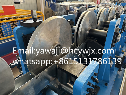 Hydrauliczne cięcie stalowe zgalwanizowane OMEGA Purlin Roll Forming Machine z CE