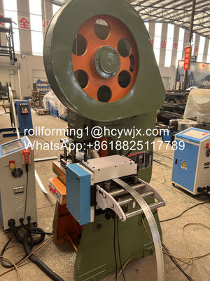 Dostosowana maszyna do formowania rolek systemu płyt kartonowo-gipsowych GI