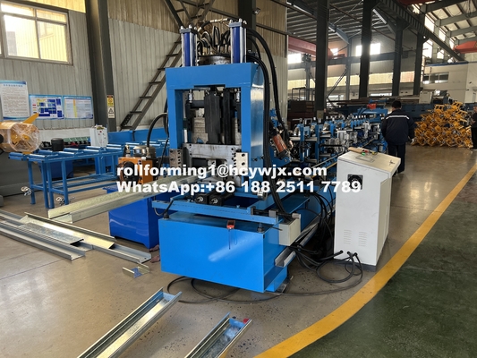 Automatyczna automatyczna maszyna do formowania rolek CZ Purlin 1.2-1.8mm 11 7.5KW Moc 10-15m/min Prędkość