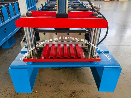 Maszyna do kształtowania płyt metalowych na zimno